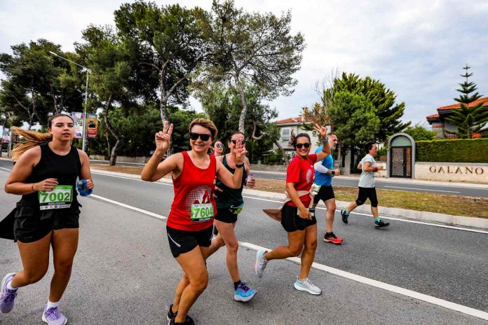 Salomon Çeşme Yarı Maratonu ikinci yılında Adım Adım ile iyiliğe koşuyor…